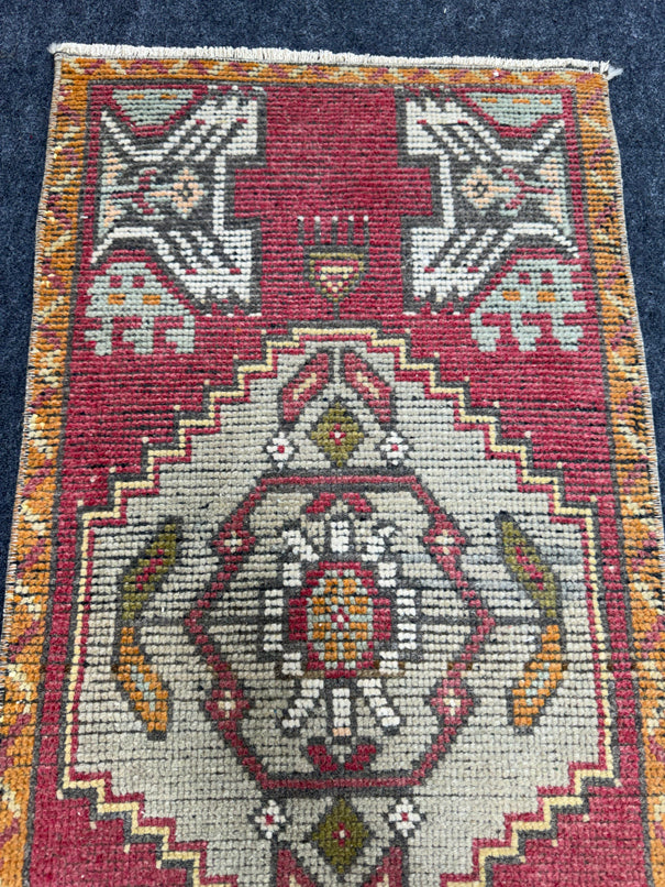Turkish Yastik Rug  1'6" x  3' #23985