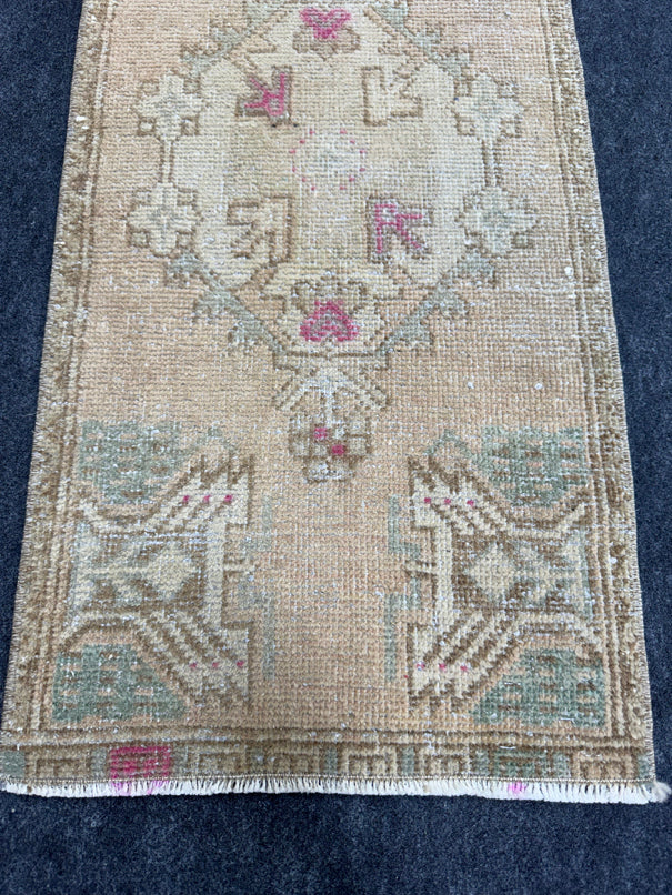 Turkish Yastik Rug  1'5" x  2'11" #23983