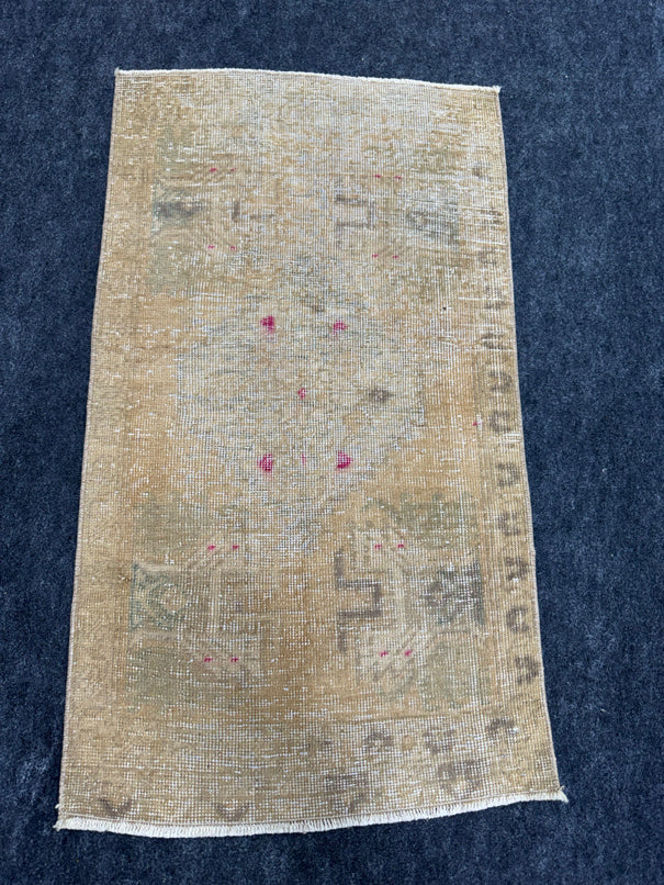 Turkish Yastik Rug  1'9" x  3' #23981