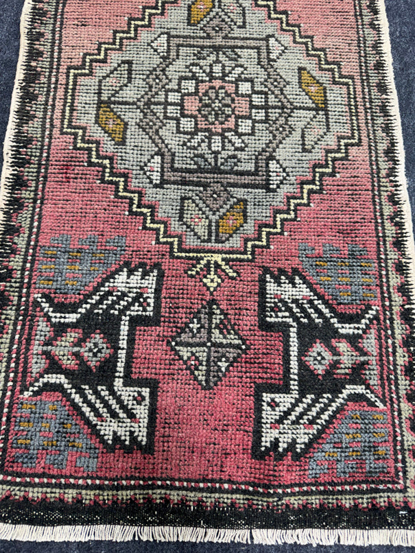 Turkish Yastik Rug  1'9" x  3'4" #23978