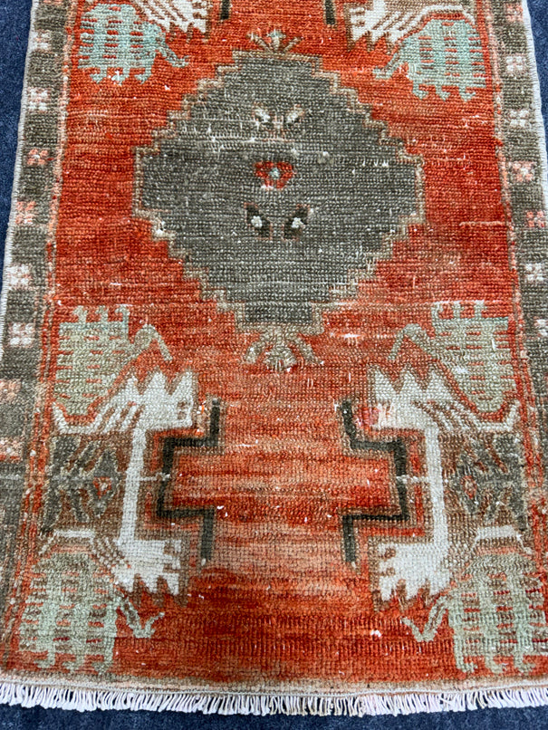 Turkish Yastik Rug  1'9" x  2'10" #23970