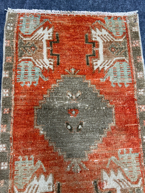 Turkish Yastik Rug  1'9" x  2'10" #23970