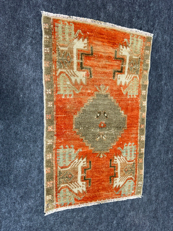 Turkish Yastik Rug  1'9" x  2'10" #23970