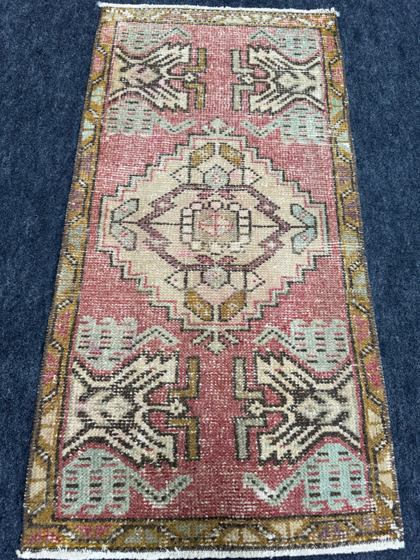 Turkish Yastik Rug  1'8" x  3'1" #24397
