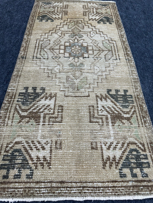 Turkish Yastik Rug  1'6" x  3'1" #24400