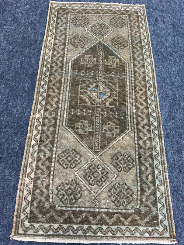 Turkish Yastik Rug  1'8" x  3'6" #24393