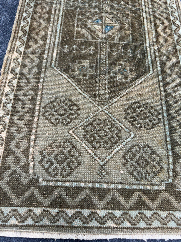 Turkish Yastik Rug  1'8" x  3'6" #24393