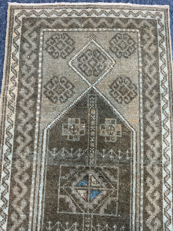 Turkish Yastik Rug  1'8" x  3'6" #24393