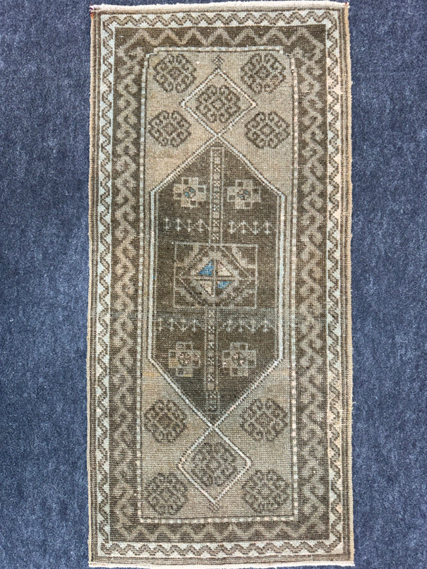 Turkish Yastik Rug  1'8" x  3'6" #24393