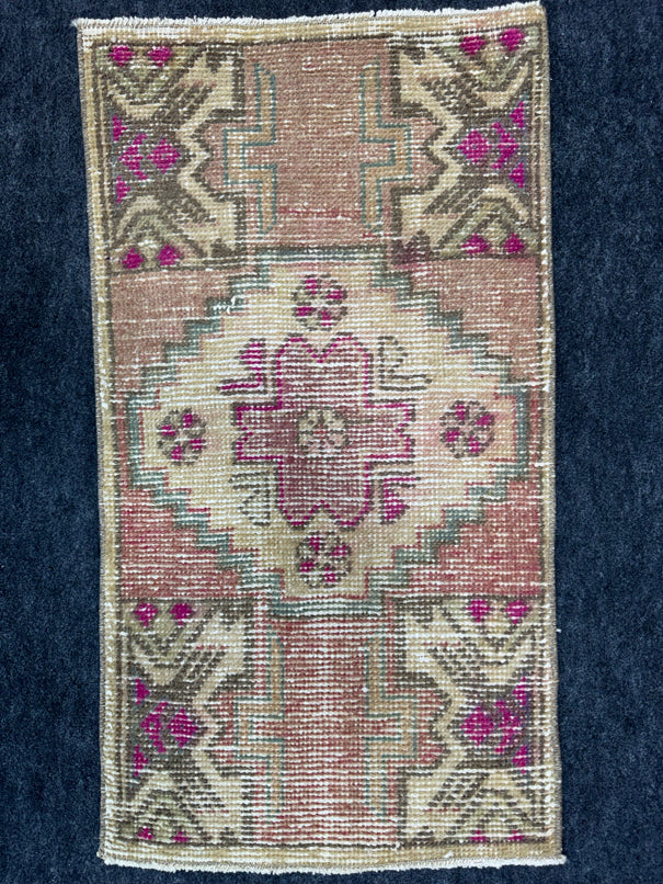 Turkish Yastik Rug  1'8" x  2'11" #24390