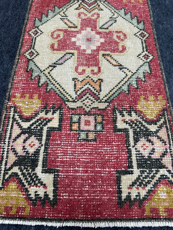 Turkish Yastik Rug  1'4" x  3' #24378