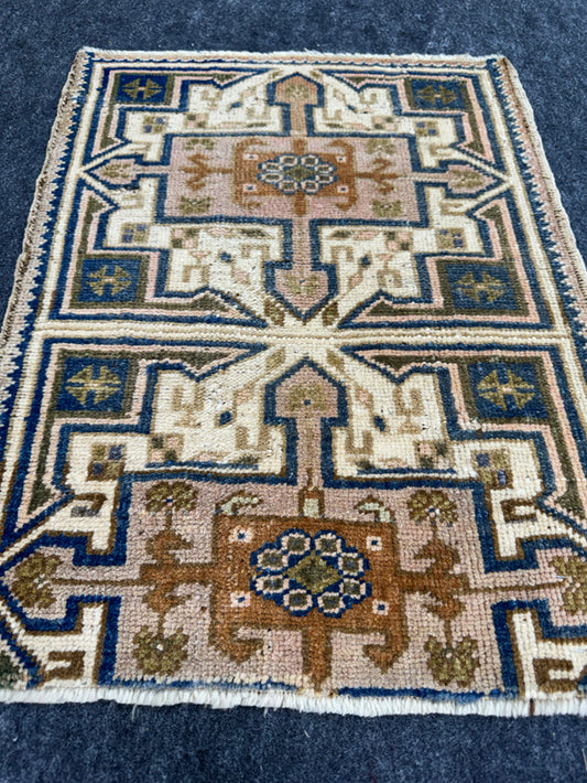 Turkish Yastik Rug  1'8" x  2'2" #24372