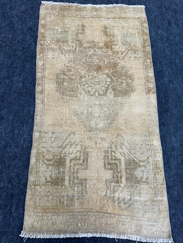 Turkish Yastik Rug  1'7" x  3'1" #24373