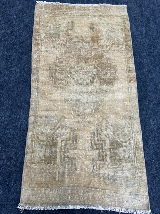 Turkish Yastik Rug  1'7" x  3'1" #24373