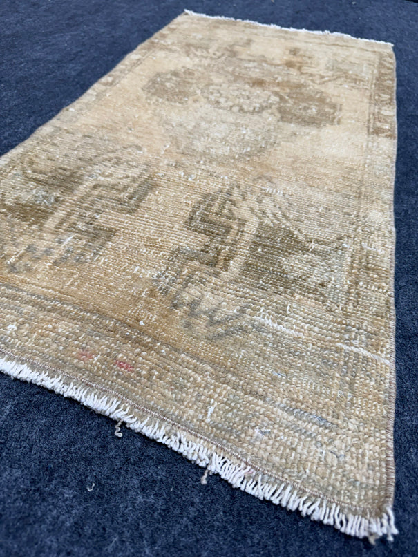 Turkish Yastik Rug  1'7" x  3'1" #24373