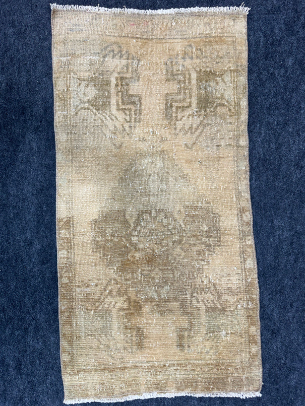 Turkish Yastik Rug  1'7" x  3'1" #24373