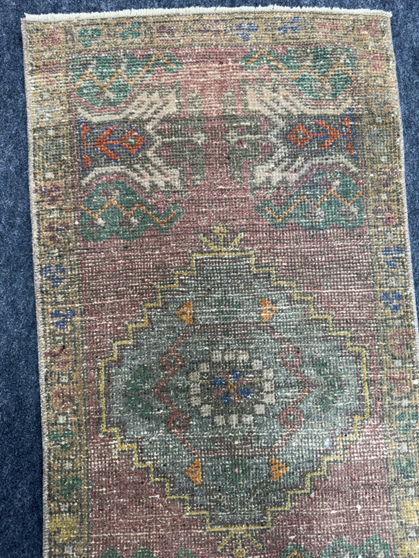 Turkish Yastik Rug  1'8" x  3'5" #24370
