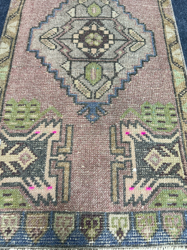 Turkish Yastik Rug  1'8" x  3'4" #24367