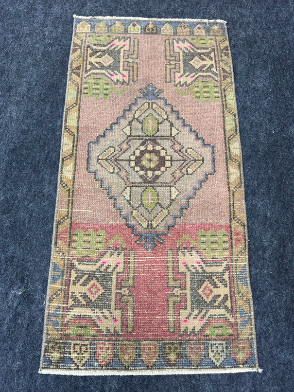 Turkish Yastik Rug  1'8" x  3'4" #24367