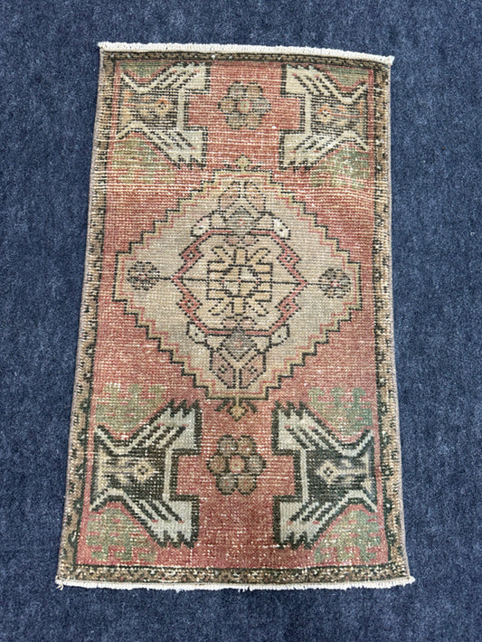 Turkish Yastik Rug  1'8" x  2'10" #24364