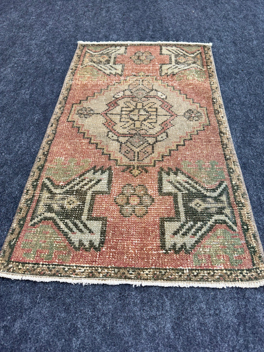 Turkish Yastik Rug  1'8" x  2'10" #24364