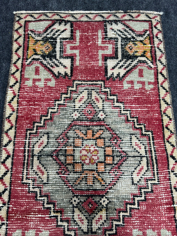 Turkish Yastik Rug  1'7" x  3' #24356