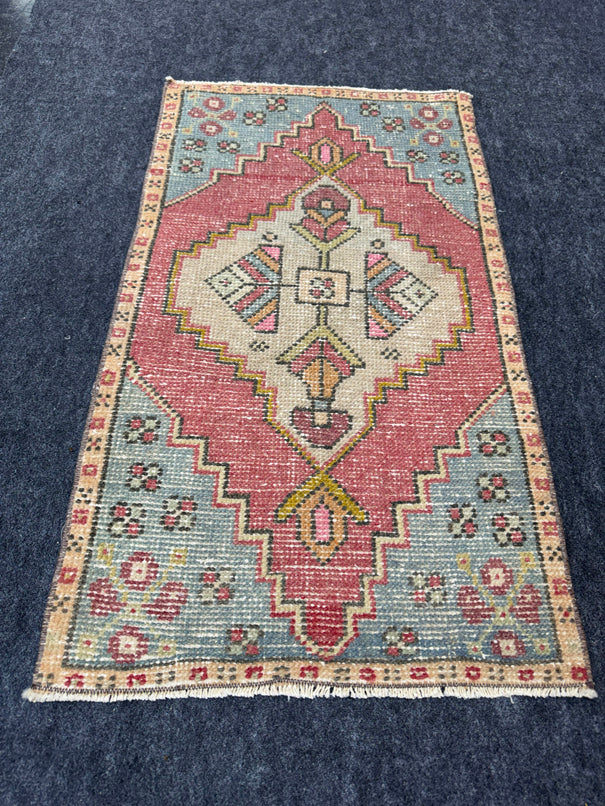 Turkish Yastik Rug  1'9" x  3'1" #24357