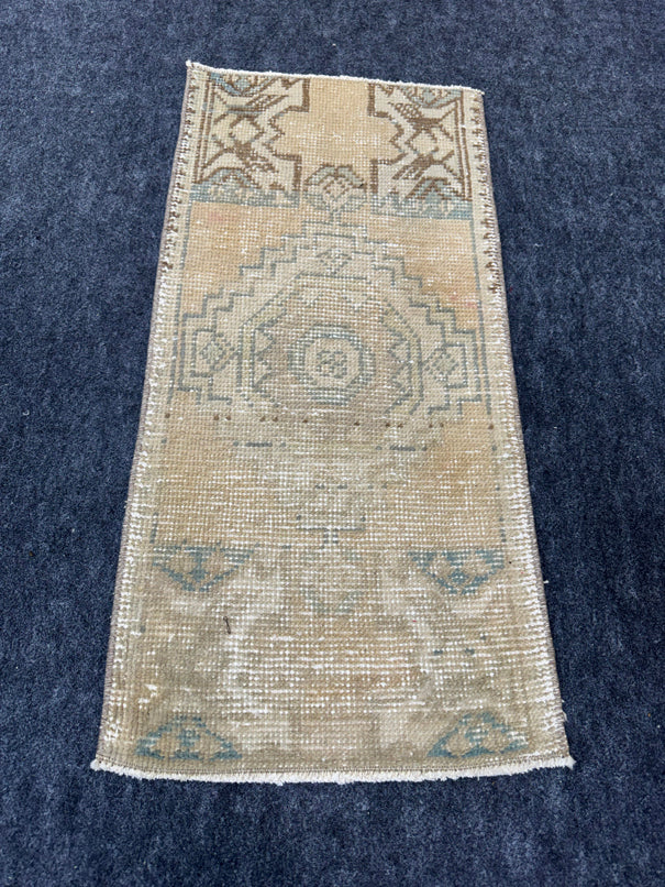 Turkish Yastik Rug  1'4" x  2'11" #24358