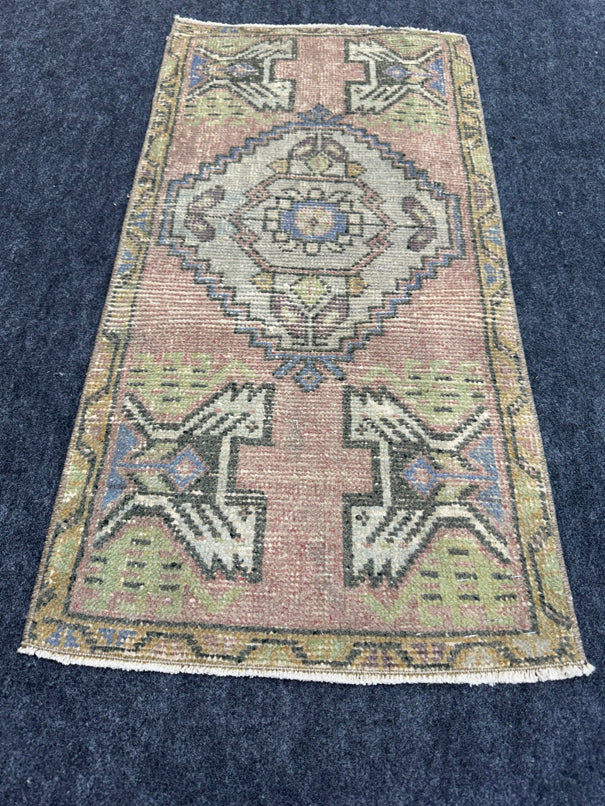 Turkish Yastik Rug  1'7" x  3'3" #24359