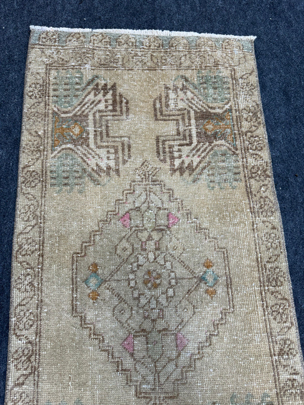 Turkish Yastik Rug  1'8" x  3'6" #24355