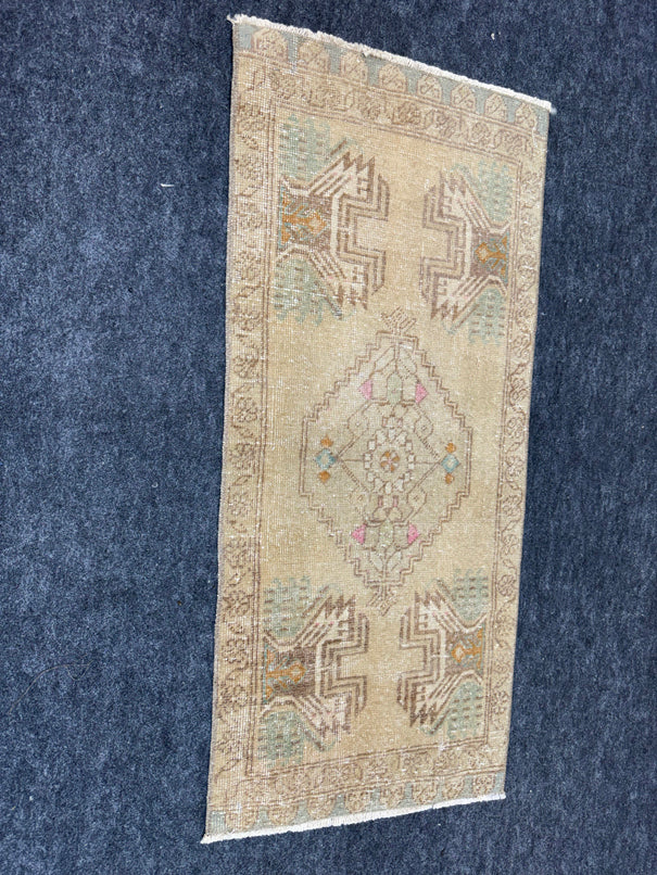Turkish Yastik Rug  1'8" x  3'6" #24355