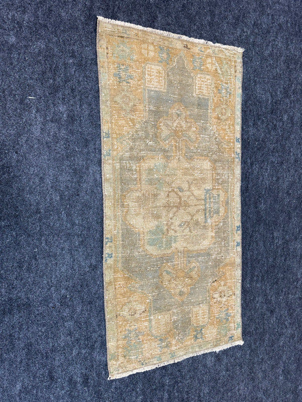 Turkish Yastik Rug  1'5" x  3' #24353