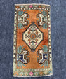 Turkish Yastik Rug  1'5" x  2'9" #24350