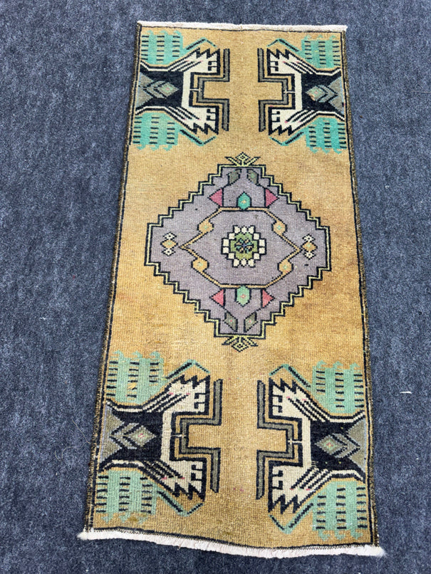 Turkish Yastik Rug  1'5" x  3'1" #24348