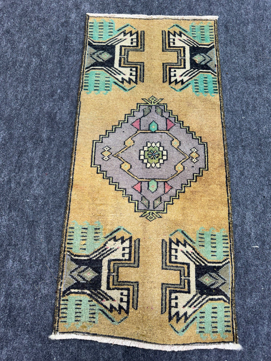 Turkish Yastik Rug  1'5" x  3'1" #24348