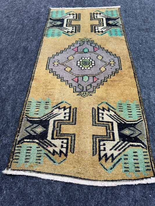 Turkish Yastik Rug  1'5" x  3'1" #24348
