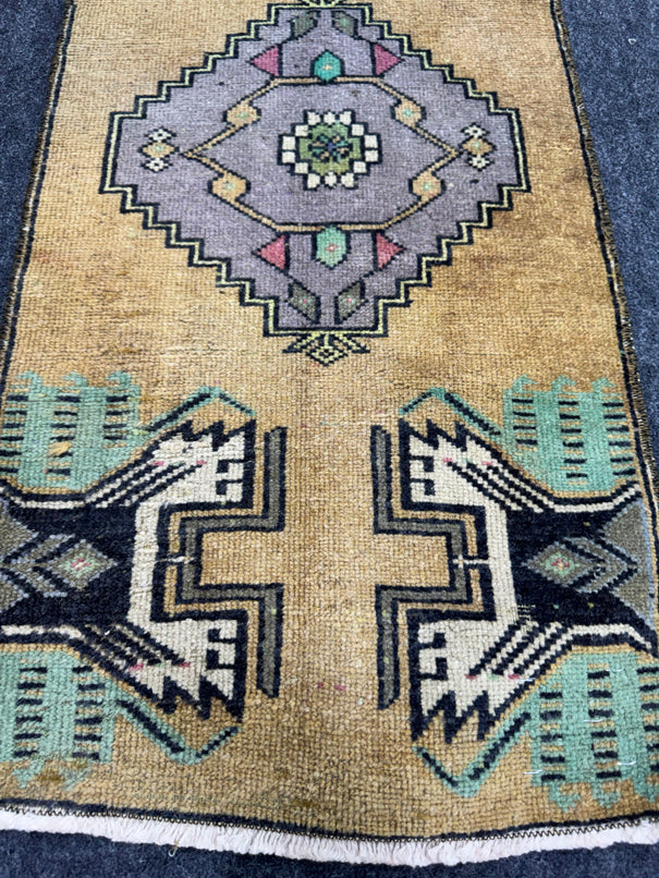 Turkish Yastik Rug  1'5" x  3'1" #24348