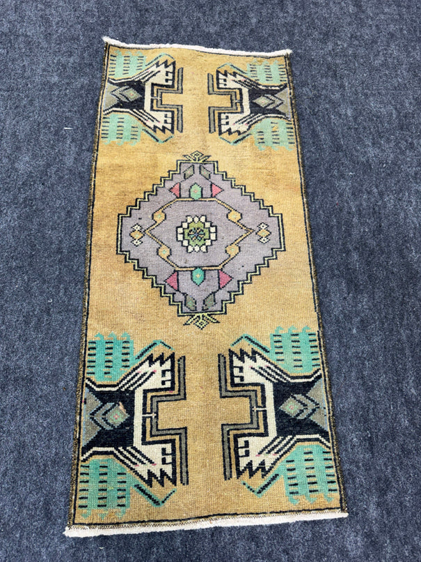 Turkish Yastik Rug  1'5" x  3'1" #24348