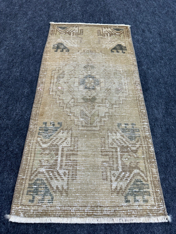 Turkish Yastik Rug  1'6" x  3'1" #24341