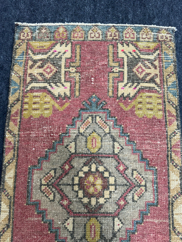 Turkish Yastik Rug  1'8" x  3'4" #24326