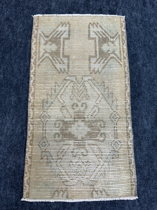 Turkish Yastik Rug  1'4" x  2'6" #24321