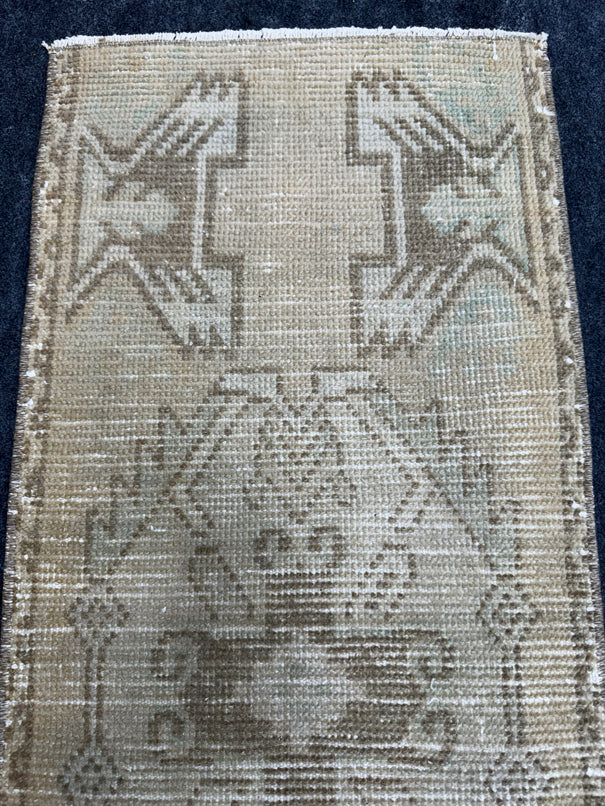 Turkish Yastik Rug  1'4" x  2'6" #24321