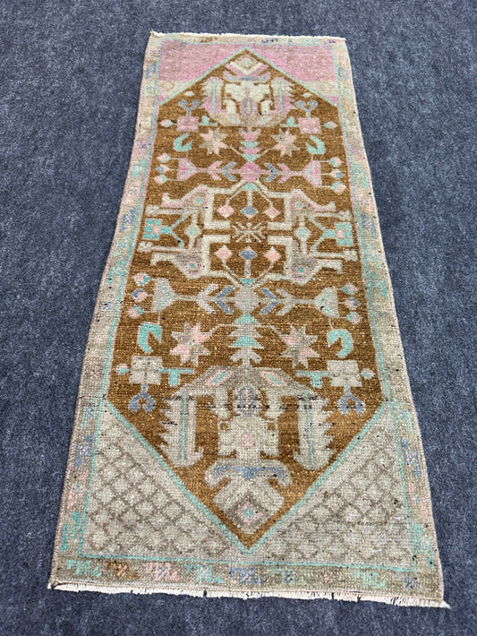 Turkish Yastik Rug  1'4" x  3'3" #24323