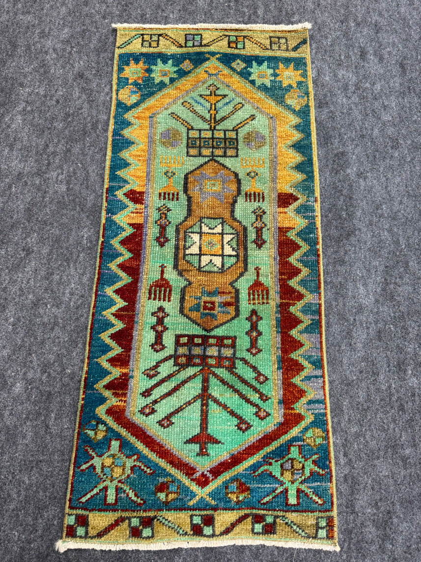 Turkish Yastik Rug  1'5" x  3'5" #24315