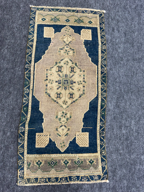 Turkish Yastik Rug  1'9" x  3'10" #24313