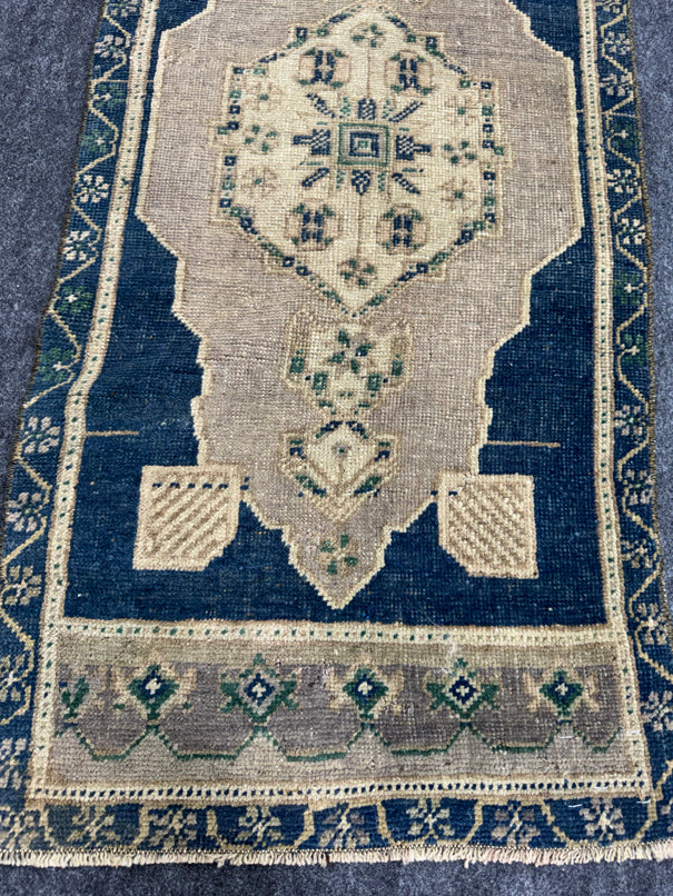 Turkish Yastik Rug  1'9" x  3'10" #24313