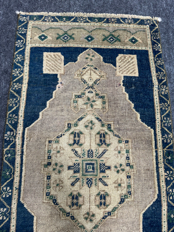 Turkish Yastik Rug  1'9" x  3'10" #24313
