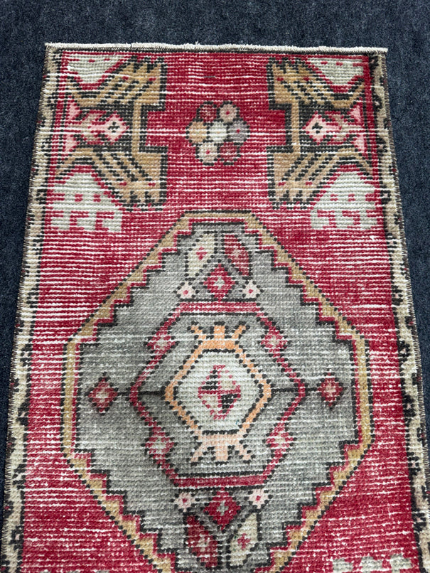 Turkish Yastik Rug  1'8" x  3'1" #24311