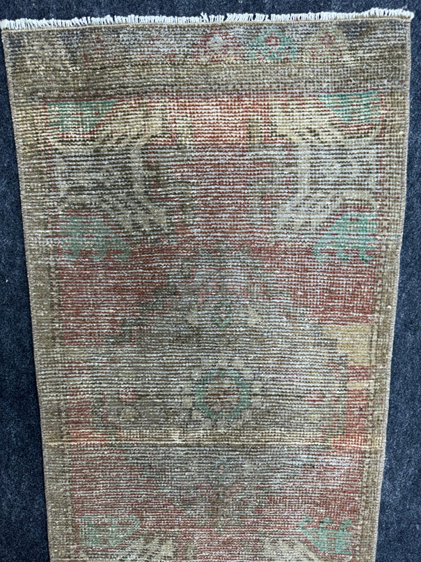 Turkish Yastik Rug  1'7" x  3'2" #24306