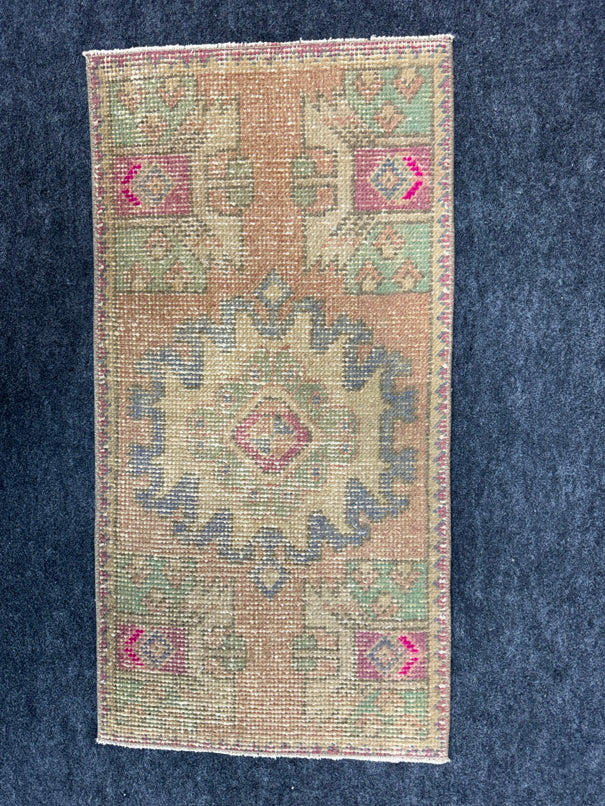 Turkish Yastik Rug  1'7" x  3'1" #24305